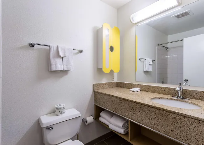 6-tempe, Az 3* Tempe