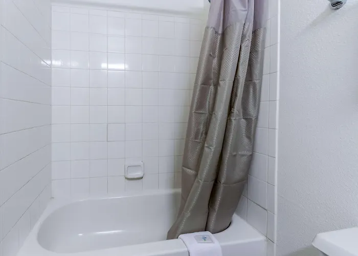 6-tempe, Az Hotel