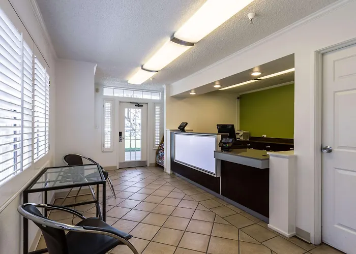 6-tempe, Az Hotel